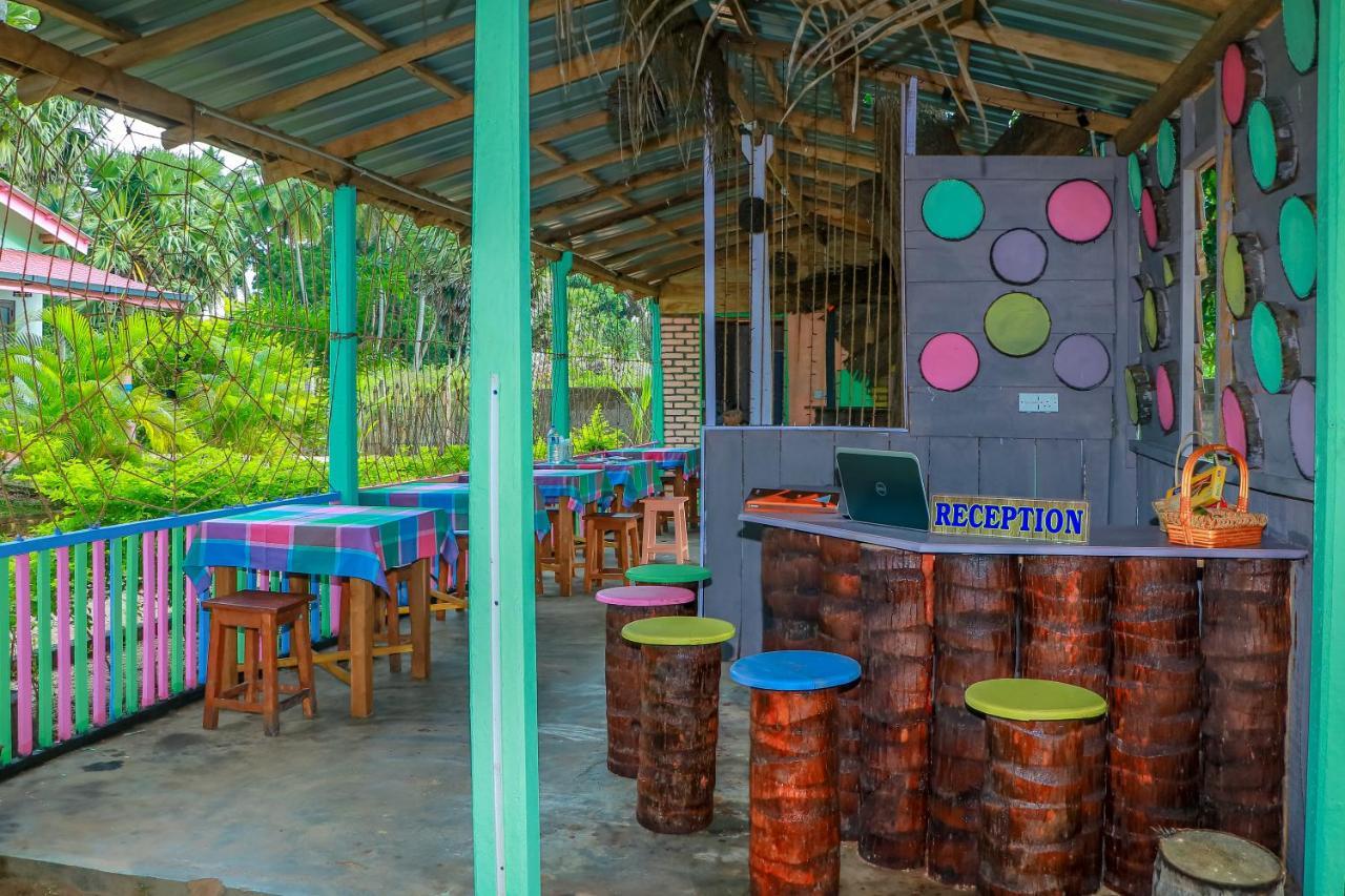 Elena Garden Resort And Restaurant Trincomalee Exterior photo